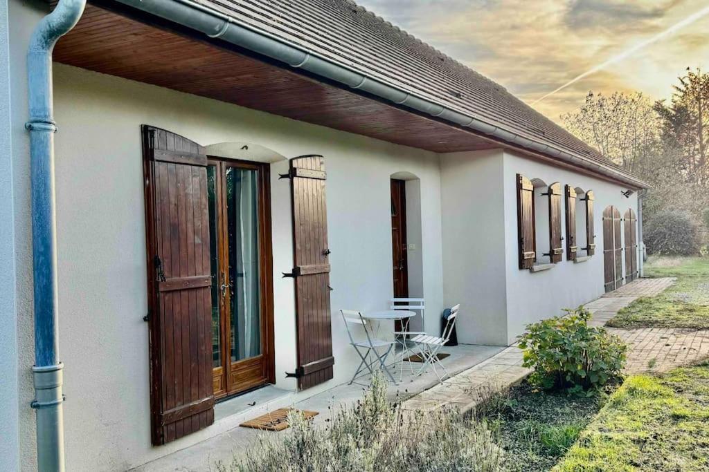 Gite 3 Etoiles Les Gourlines Avec Balneo, Veranda, Piscine Et Garage Avermes Extérieur photo