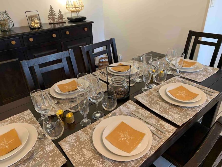 Gite 3 Etoiles Les Gourlines Avec Balneo, Veranda, Piscine Et Garage Avermes Extérieur photo