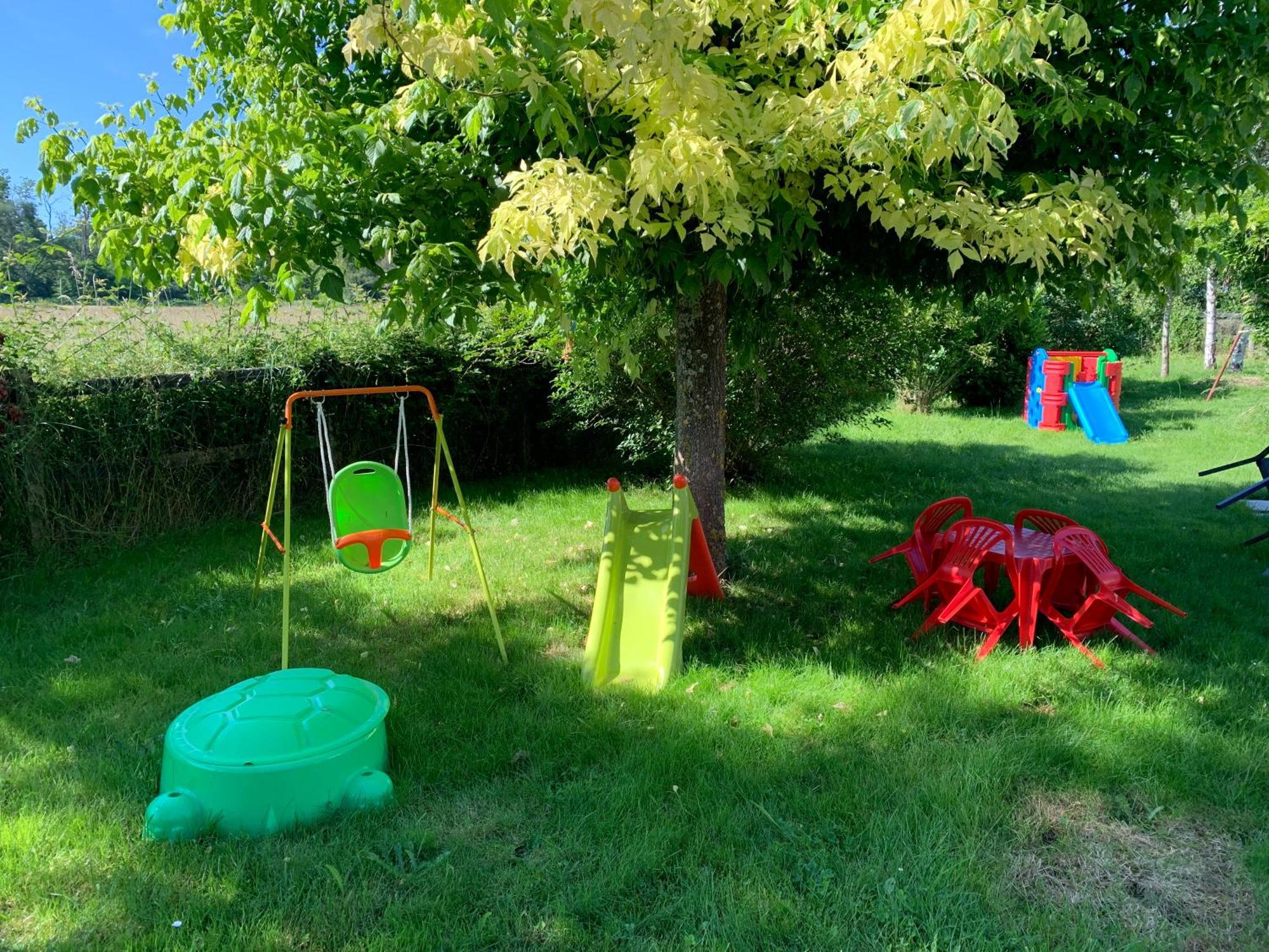 Gite 3 Etoiles Les Gourlines Avec Balneo, Veranda, Piscine Et Garage Avermes Extérieur photo