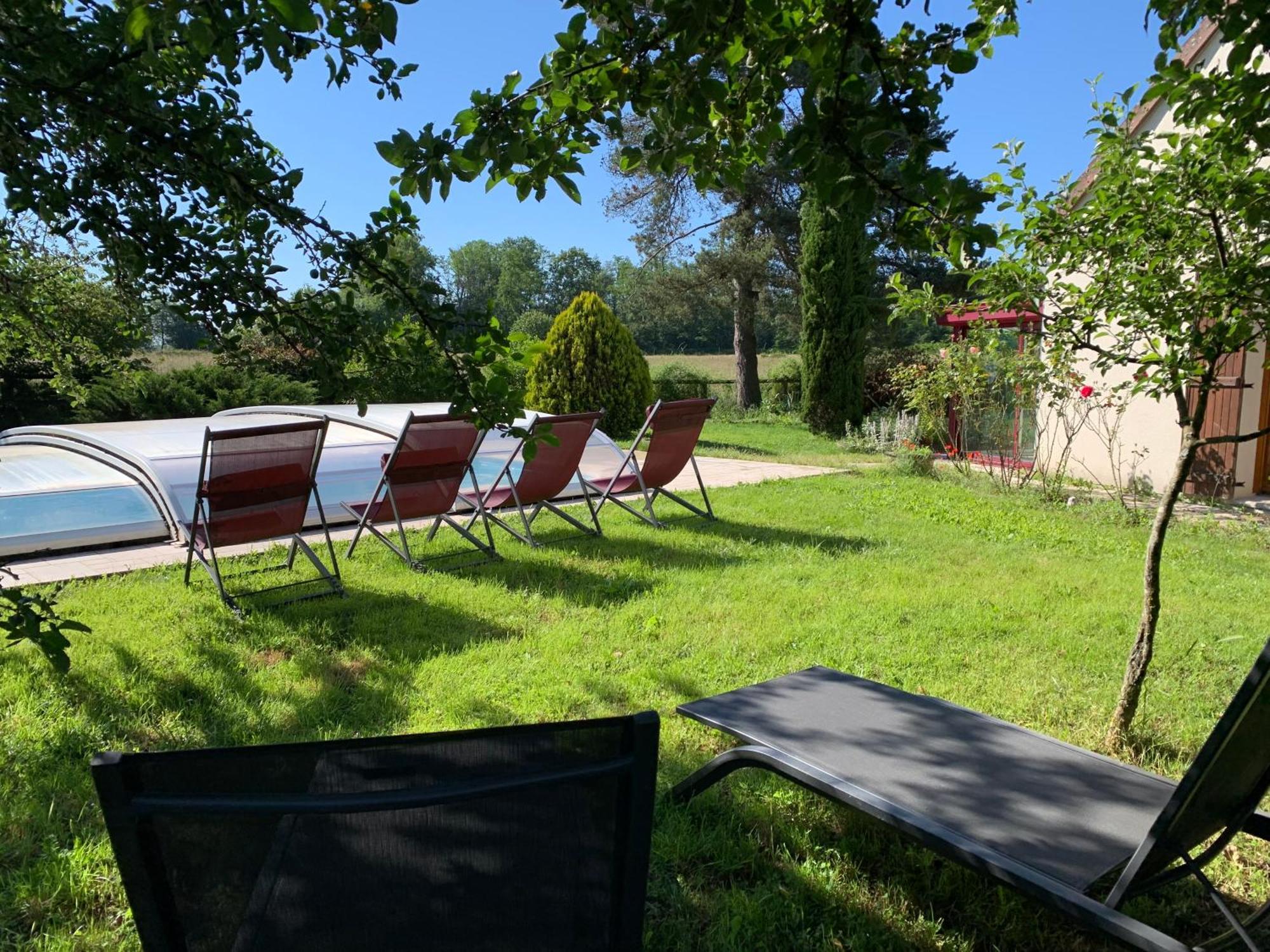 Gite 3 Etoiles Les Gourlines Avec Balneo, Veranda, Piscine Et Garage Avermes Extérieur photo